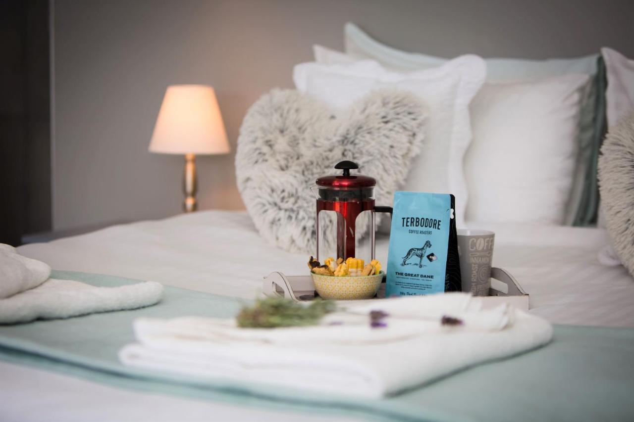 Three Feathers Cottages Langebaan Extérieur photo