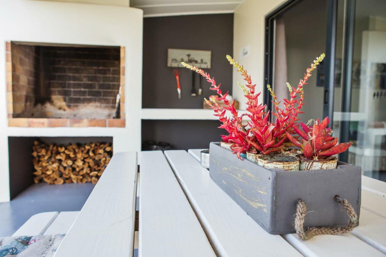 Three Feathers Cottages Langebaan Extérieur photo