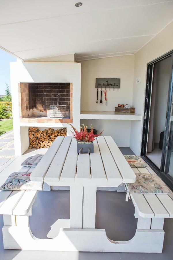 Three Feathers Cottages Langebaan Extérieur photo